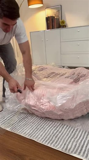 Have you ever bought a sofa this cheap?Order now!Don’t wait any longer,or you’ll miss the chance.