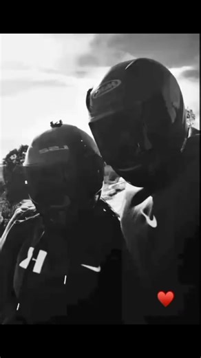 ‏آنـʊ̤ على آخـࢪ وعـد🫀. ♡