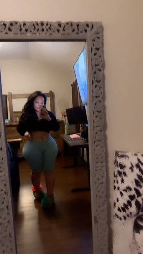 Funsize on Instagram: "I need a smaller waist trainer 若 . . . #funsize #happytummy"