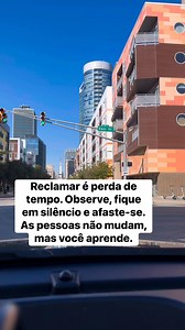 Reclamar é perda de tempo. Observe, fique em silêncio e afaste-se. As pessoas não mudam, mas você aprende. #facebookpostシ #facebookreelsviral #fèemdeus | O poder do amor