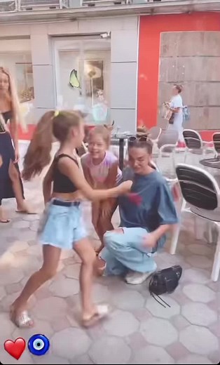 Team Trixa 🤍🤍 @Beatrix Ramosaj 🥺☀️✨#beatrixramosaj #teamtrixa #trixa #beatrix #fan #love #fypシ #viral #foryoupage #fyp #trending #happy #smile #bts #heart #summer #candy