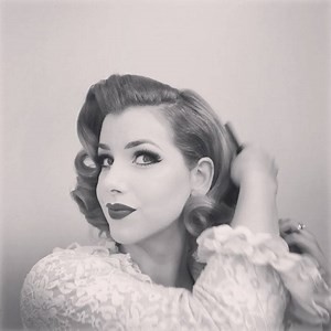 40K views · 872 reactions | Haven't done a time-lapse in a while! Used my @denmanbrush and @kenraprofessional Design Spray and Volume Spray ❤️ there's a full length brush out tutorial on my YouTube Channel ❤️ | Miss Victory Violet | Facebook