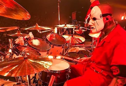 SLIPKNOT's ELOY CASAGRANDE Shares 'Eeyore' Drum-Cam Video From Baltimore