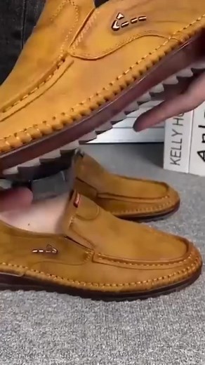 148 reactions · 22 comments | Get the viral trendy shoe for an unbelievable price. We packed all these features into one shoe:  Trendy & Casual Style  Water Resistant (Perfect for Monsoons & Spills!) ☁️ Ultra Lightweight (Walk for miles in comfort!) You read that right: Just ₹399/- This is a limited-time launch offer. Don't pay more for less! | Dhamaka Shop | Facebook