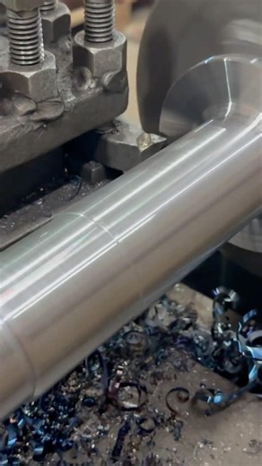 Lathe Machine Working | Precision Metal Turning Process | Engineering Workshop#viralreels#treanding