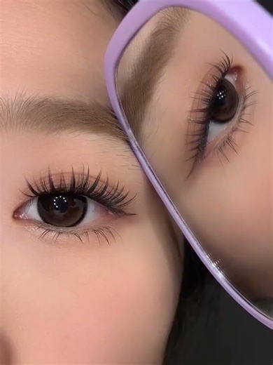 Unleash the Magic of Snake-Shape Shinko False Lashes - Every Time