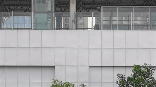 8.6，0C7624以190km/h跨越唐家湾站