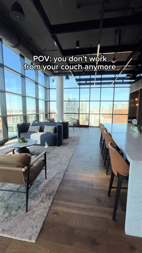 A workspace that inspires productivity without ever leaving home. From focused mornings to creative afternoons, The Leo’s co-working huddle rooms and residential lounge makes working from home feel like an upgrade. . . . #TheLeoChicago #ChicagoApartments #LuxuryLiving #CoworkingLounge #ApartmentAmenities