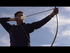 Bogenschiessen mit der Daumentechnik: Erste Versuche