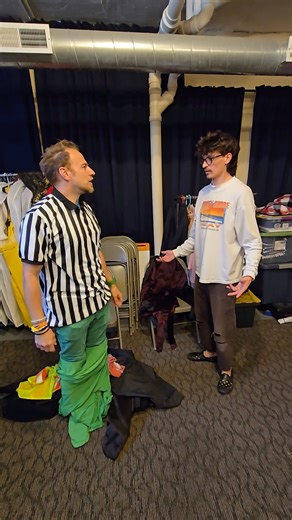 Spitfire Improv Comedy on Instagram: "There's a lot of layers to this.... Come see Spitfire this Friday 7:30PM @improvcincinnati ! Get tickets at: https://www.crowdwork.com/e/stacked-all-star-comedy-show-1-9?_gl=1*1ky3a1a*_ga*ODc3MTE0NzIxLjE3NDg0NDMzNjk.*_ga_5C8YWXRJPX*czE3Njc1NTI1ODckbzE5JGcxJHQxNzY3NTUyNTkwJGo1NyRsMCRoMA.. #improv #comedy #layers"