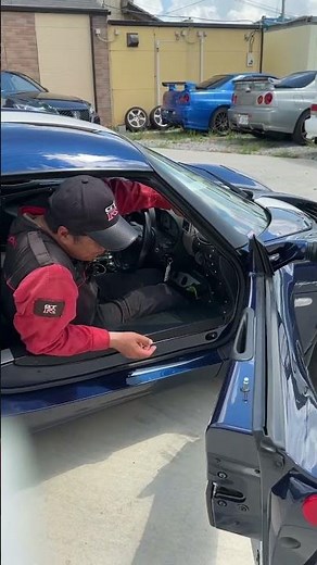 【ロータス】エリーゼ狭すぎぃ⁈出れなくなりました。【エリーゼ】#shorts #lotus #エリーゼ #トラスト企画