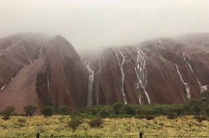 Majestic Waterfalls Emerge at Ayers Rock After Record Rainfall (Video)