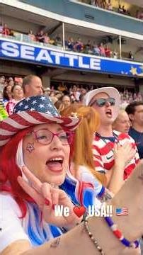 WE ♥️ AMERICA!! USA 🇺🇸 v AUS 🇦🇺 IN SEATTLE! ♥️🇺🇸⚽️ #USA #USMNT #america #soccer