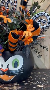 Large Halloween Cat Centerpiece, With Florals and Greenery, Halloween Decor - Etsy