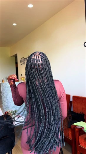 Book Your Soft Locs Appointment for October Now!