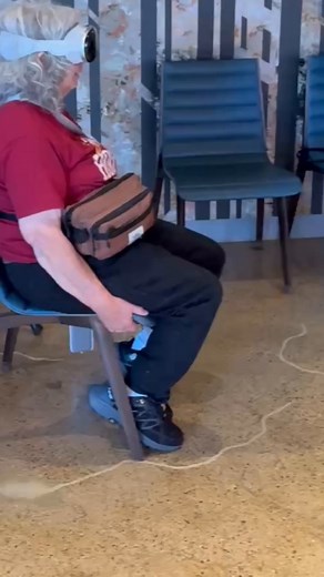 Senior Planet participants in Colorado are discovering how virtual reality (VR) can transport you to new places, spark your imagination, and open up exciting new ways to learn and play! If you’re in the Denver area, stop by the Senior Planet center in Lowry on Thursday afternoons this quarter for a hands-on experience with exciting VR devices like the Meta Quest and Apple Vision Pro: http://spr.ly/61807Kngi | Senior Planet