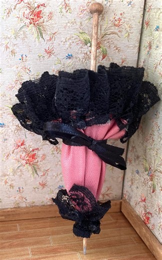 Antique Style Dollhouse Parasol in 1:12 Scale - Etsy