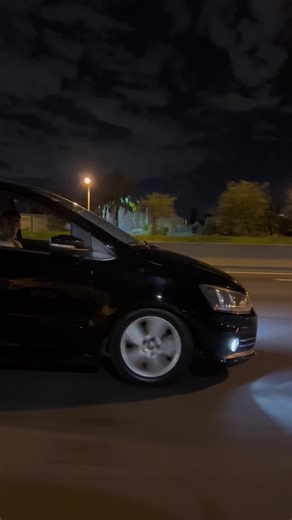 Un rolling ⚡️ #fox #msi #vwfox #vw #paratii #fyppppppppppppppppppppppp #fyp #roling