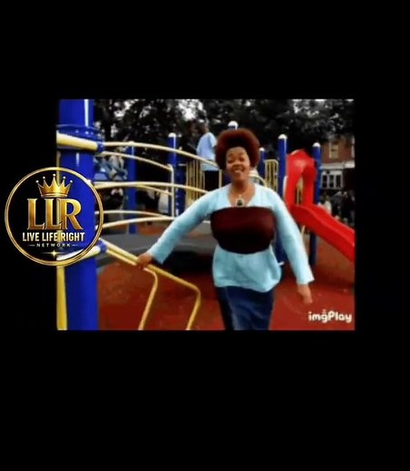 Jill Scott – A Long Walk 💛 | Song of the Week