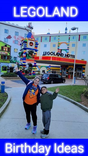 Celebrating a birthday at Legoland!? Then you don't want to miss out on these!! ✨Make sure to add on the Birthday Package to your room reservation and they will have so many goodies for your Birthday boy/girl! The sign on the door was super fun!! The Pillowcase and Blanket are great to take back home and remember the amazing birthday! The Legos and Cards are fun to enjoy after a long day at the park! And for the park you have a lanyard and water bottle!! ✨Speak to guest services as you enter the