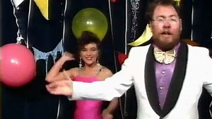 Vintage Film 6 Mucky Kind of Magic Stream 2: 'the Great Pervo' (Bill Shipton) demonstrating, with the help of Titania - UMD