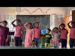 Simon Says | Fun Language Game in the Classroom! | Online School