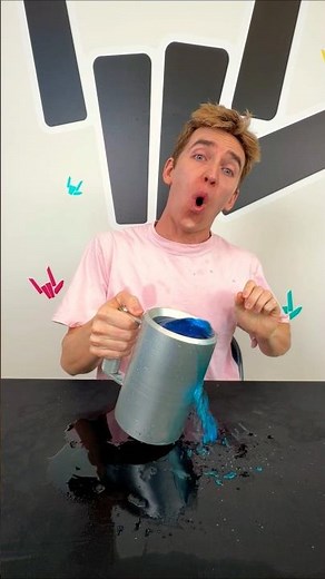 Who can DRINK from the world's HEAVIEST Mug?? 😱