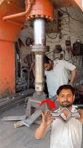 😱Amazing Square Pipe Clamp Is Made | Hydraulic Press Bending Process.. #metalbending