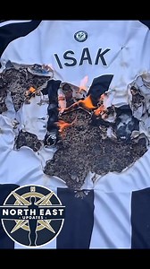 NUFC fan burns his Isak kit! (Posting as some people thought the static image was fake/photoshopped) should football fans ever do this?? #nufc #newcastleunited #isak #premierleague | Newcastle Supporters Worldwide