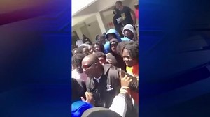 5 students, staff member treated after pepper spray discharged during fight at Boyd Anderson High School in Lauderdale Lakes - WSVN 7News | Miami News, Weather, Sports | Fort Lauderdale