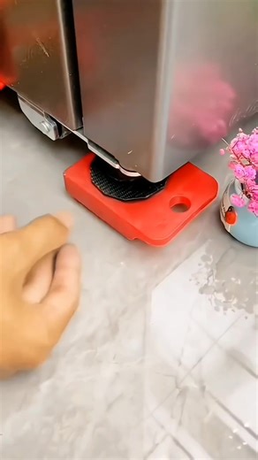 This movable pulley base is so convenient for future cleaning#Move furniture#Convenient and practical