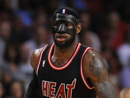 Watch: Masked LeBron James dominates New York Knicks with a 31-point outing, 8 years ago today