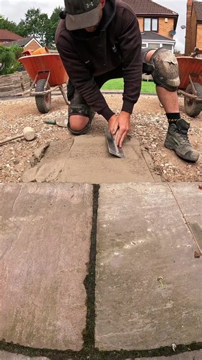 Install your paving like this & they will never come loose! ⚒️⚒️ Full bed everytime, with a good whack into it. Add in the priming slurry & its a solid job 🙌 #landscaping #patio #work #howto #tips #DIY #fypシ゚ #foryouシ