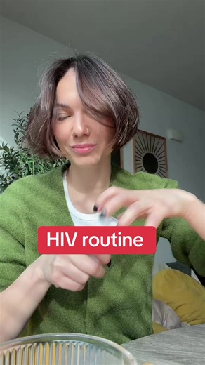 Live_hiv (@live_hiv)’s video of hiv's skin rash
