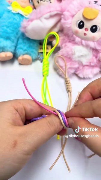 How to Make a Stylish Cord Keychain