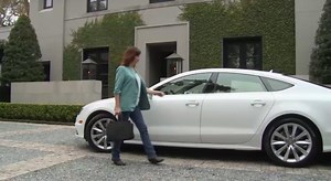 Audi Advanced key Video Tutorial > Help > Audi | Luxury sedans, SUVs, convertibles, electric vehicles & more