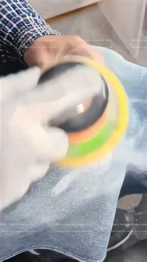 Hand polished acrylic discs #acryliccraft #acrylicproducts #acrylicmanufacturer #acrylicprocessing