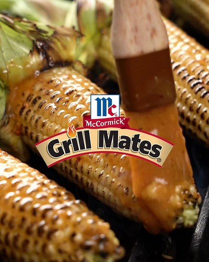 Take grilled corn to the next level with the smoky and sweet blend of Smokehouse Maple Seasoning and maple syrup. | McCormick Grill Mates