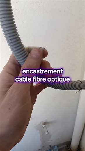 encastrement de cable fibre optique internet #work #fibre #fyp #الشعب_الصيني_ماله_حل😂😂 #modem