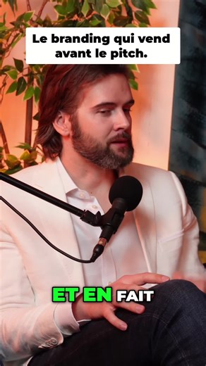 Vivre ton archétype - le transpirer, c’est devenir aux yeux des autres « LA PERSONNE » associée a une certaine histoire. Tu deviens la référence de X. La personne avec qui on veut passer du temps pour croître / pour s’autoriser à être soi-même… pour retrouver la joie de vivre.. Pas besoin de vendre un produit ou un service, l’énergie - le mythe que l’on transpire le fait pour nous. Pas besoin de « persuader », l’inconscient de notre client idéal est déjà en train de se brancher à « Oh. Il me fau