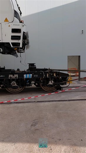 Rollout 159 267 der BM- Bahndienste GmbH im Stadler Rail Valencia S.A.U. in Albuixech #EuropeanLocPool #stadlerrail #bmbahndienste #ZürcherBau #rudolfwarda | Rudolf Warda