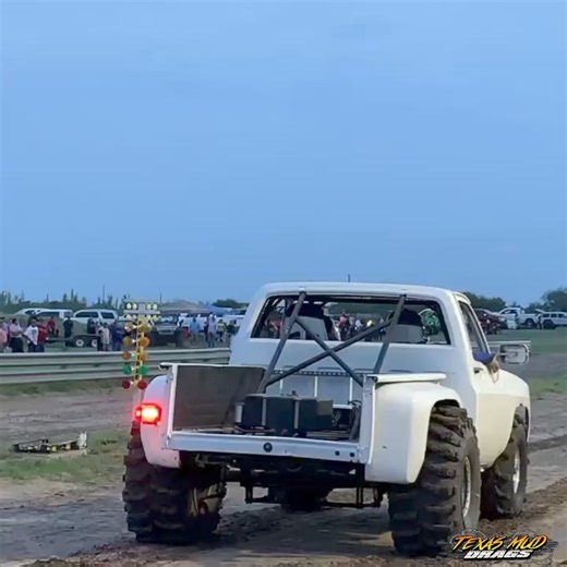 54K views · 753 reactions | Come watch the Bully Dirt Drag Race at DTs Dirt Drags in Gore Springs, MS | Texas Mud Drags | Facebook