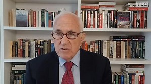 The Fight to Restore "Unalienable Rights" The Declaration of Independence, signed 248 years ago tomorrow, was a commitment by the American Founding Fathers to what Abraham Lincoln described as a "government of, by, and for the people." The U.S. government, and those of our western allies, no longer represent the interests of the citizens, but act on behalf of financial and corporate cartels -- because we let them! Use the opportunity presented by the celebration of July 4 to rediscover that revo