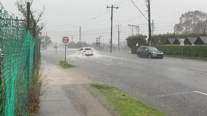 27K views · 269 reactions | This is Main Street Pakenham right now. Flash flooding reported across the shire. Make sure to turn your headlights on, slow down and stay safe. Monitor VicEmergency for updates. | Pakenham-Berwick Gazette | Facebook