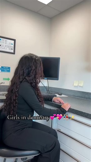 Empowering Girls in Dentistry: Breaking Barriers