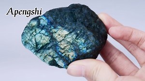 Apengshi 1pcs Labradorite Raw Crystal 0.22-0.33lb Moonstone Natural Crystal Healing Stones Rough Crystal Gemstones for Tumbling, Polishing, Home Decoration, Fish Tank Decoration DIY, Wicca Therapy