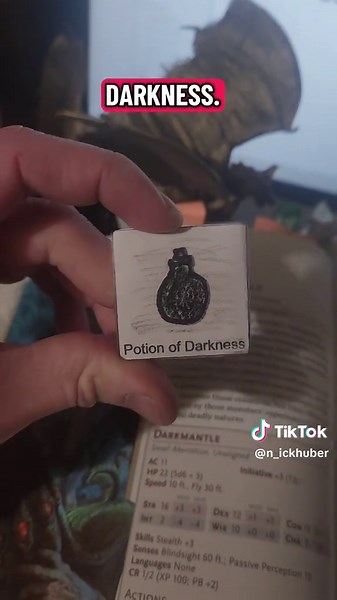 D&D daily random potions! Day 31: Potion of Darkness #dailyrandompotions #dndhomebrew
