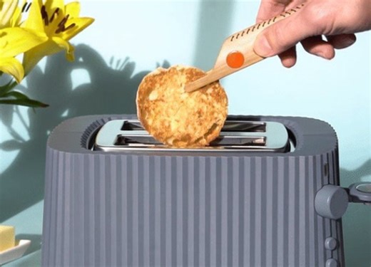 Toaster tongs designed and handmade by ulumulu design