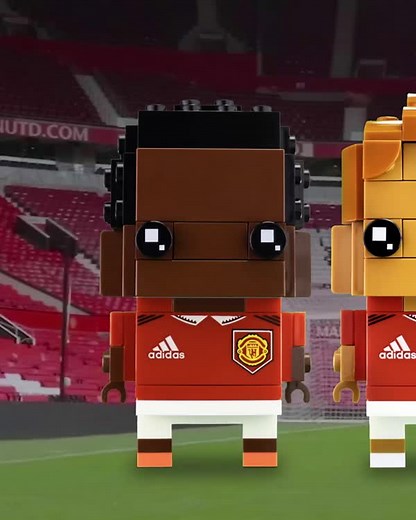 24K views · 573 reactions | Line up as part of the Manchester United squad with these amazing LEGO BrickHeadz! ⚽❤️ | LEGO | Facebook