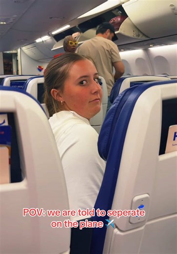 Plane rides so fun #plane #fyp #d1athlete #flying @Treva @Madelaine🧚🏼‍♀️🧚🏼‍♀️